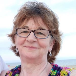 Meet your Posher, Brenda